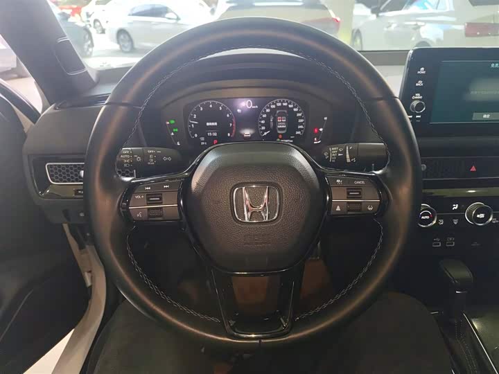 Фото 3 - Honda Civic