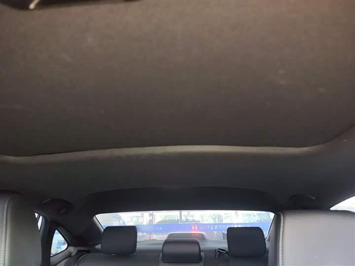 Фото 8 - Honda Civic