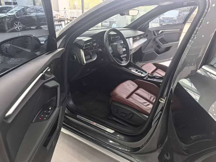 Фото 8 - Audi A3