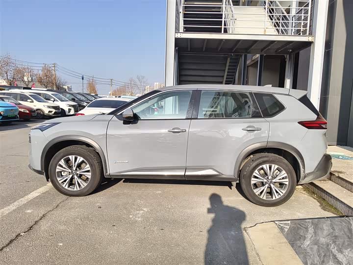 Фото 5 - Nissan X-Trail