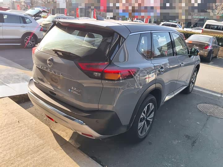 Фото 7 - Nissan X-Trail