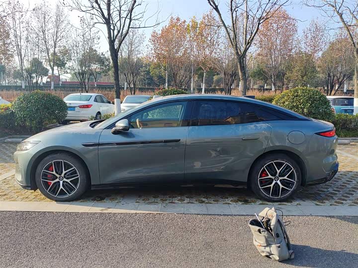 Фото 5 - BYD Han L