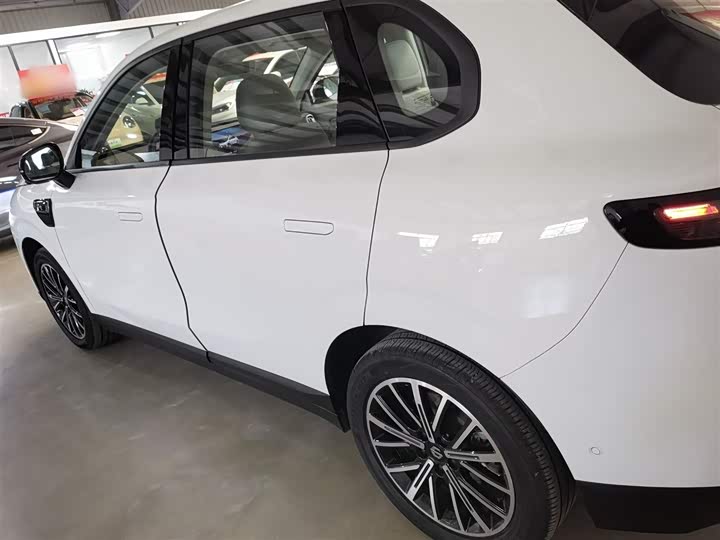 Фото 5 - Leapmotor B10