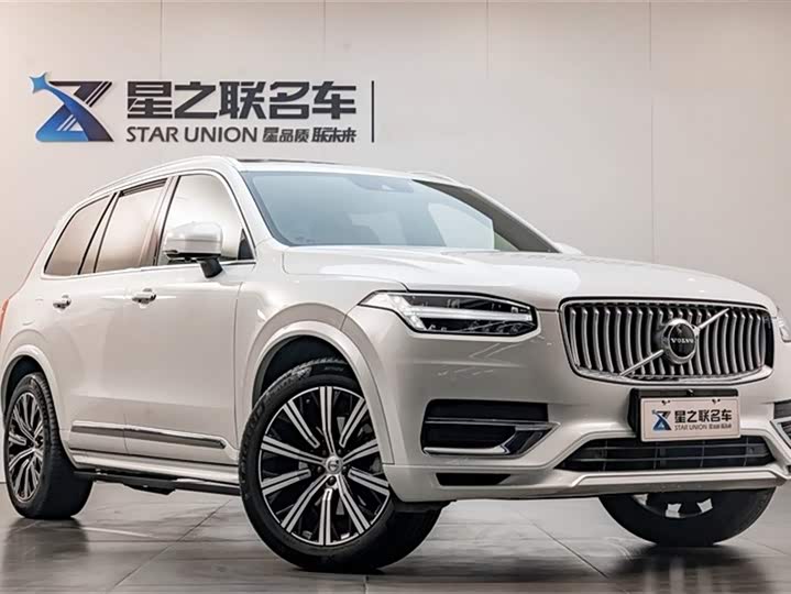 Фото 5 - Volvo XC90