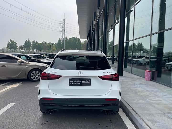 Фото 4 - Mercedes-Benz GLA-Class AMG