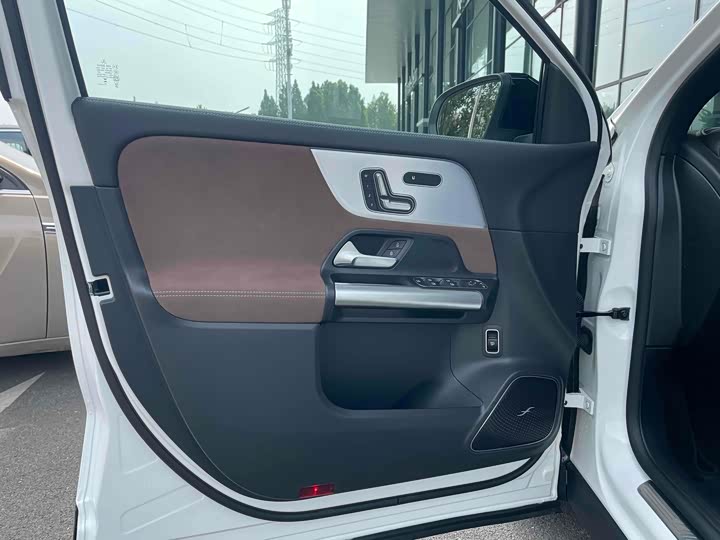 Фото 7 - Mercedes-Benz GLA-Class AMG