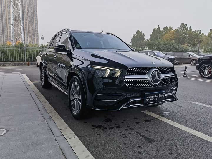Фото 3 - Mercedes-Benz GLE-Class