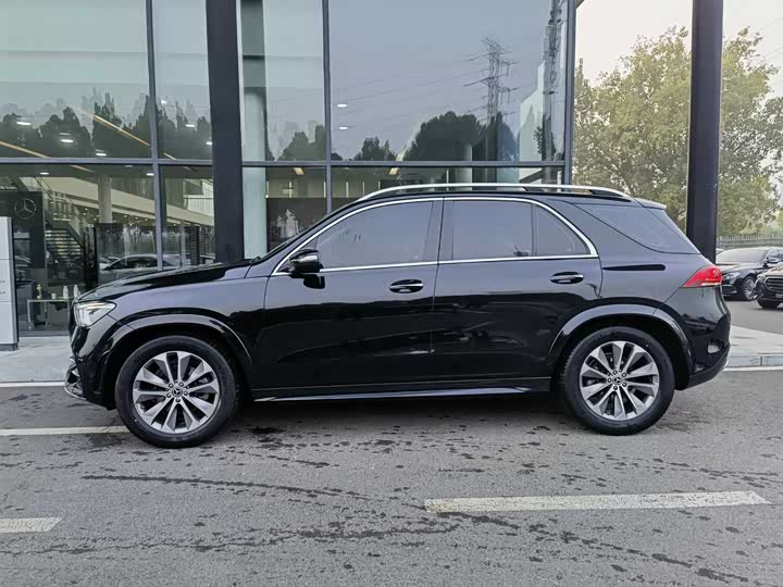 Фото 4 - Mercedes-Benz GLE-Class