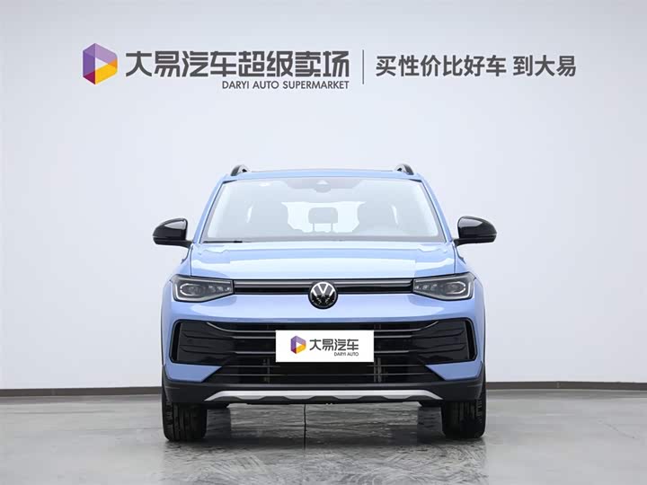 Фото 2 - Volkswagen Tharu