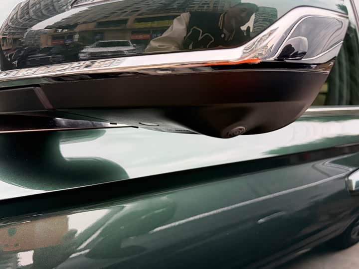 Фото 4 - Geely Monjaro