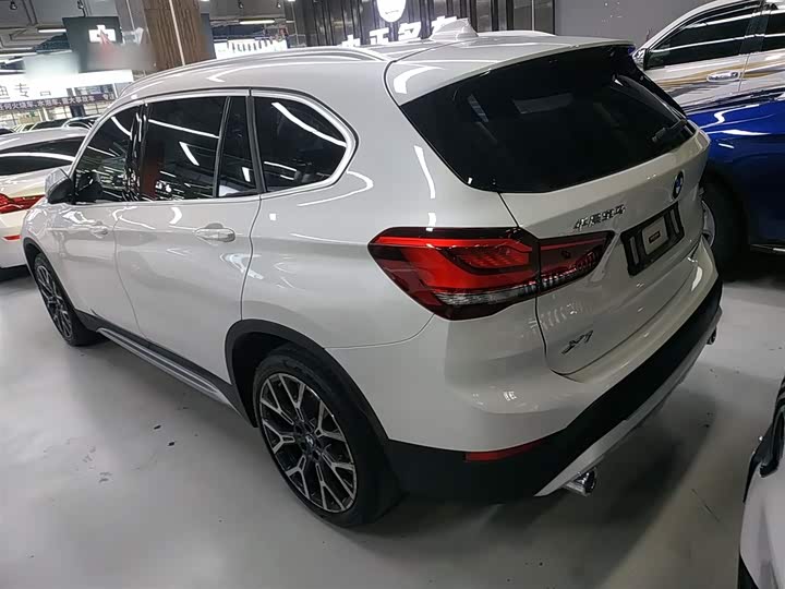 Фото 5 - BMW X1
