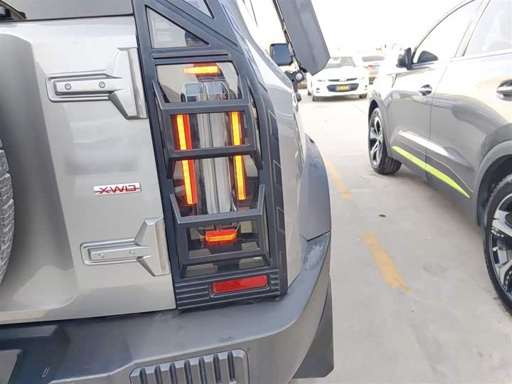 Фото 8 - Jetour T2