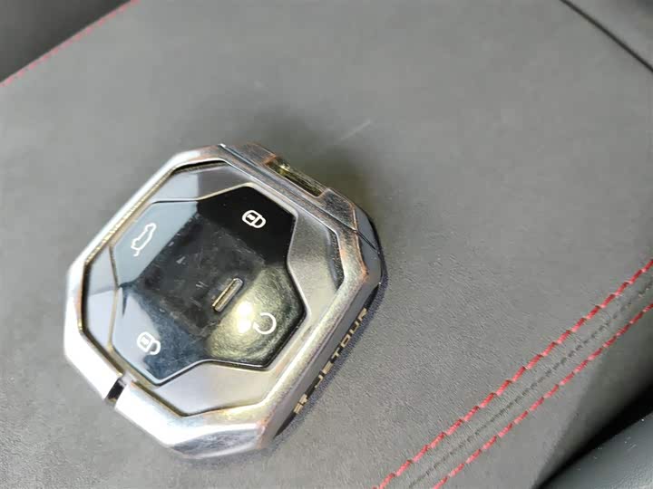 Фото 9 - Jetour T2