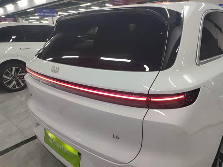 Фото 6 - LiXiang L6