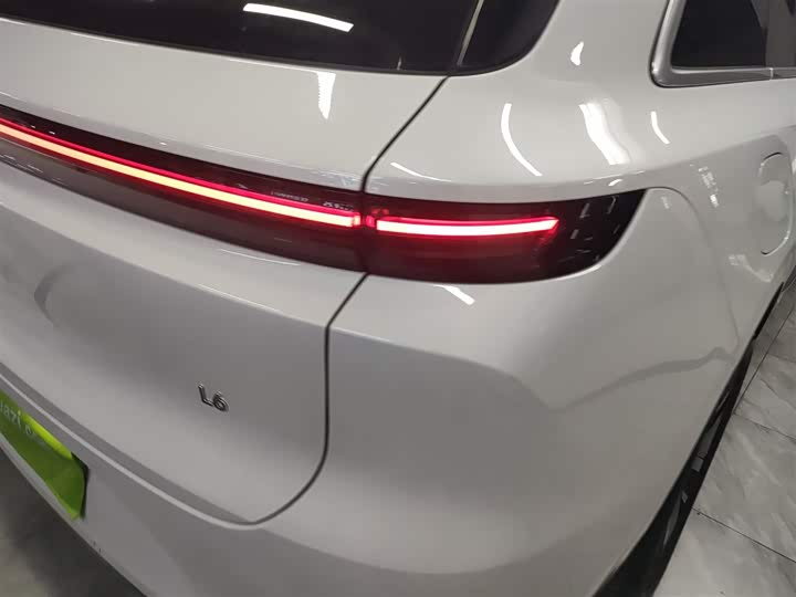 Фото 8 - LiXiang L6