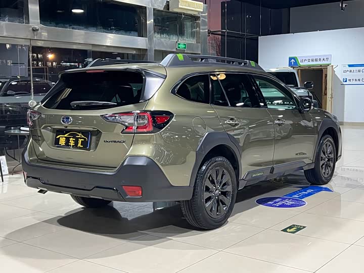 Фото 4 - Subaru Outback