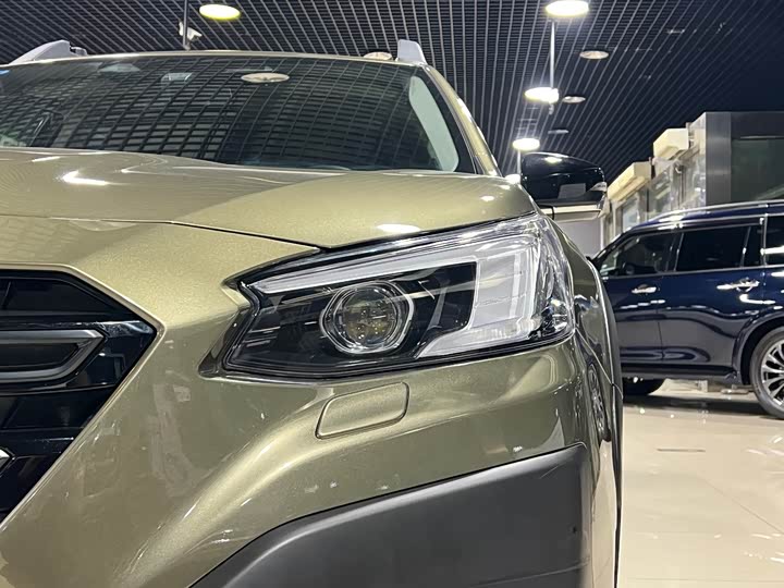 Фото 8 - Subaru Outback