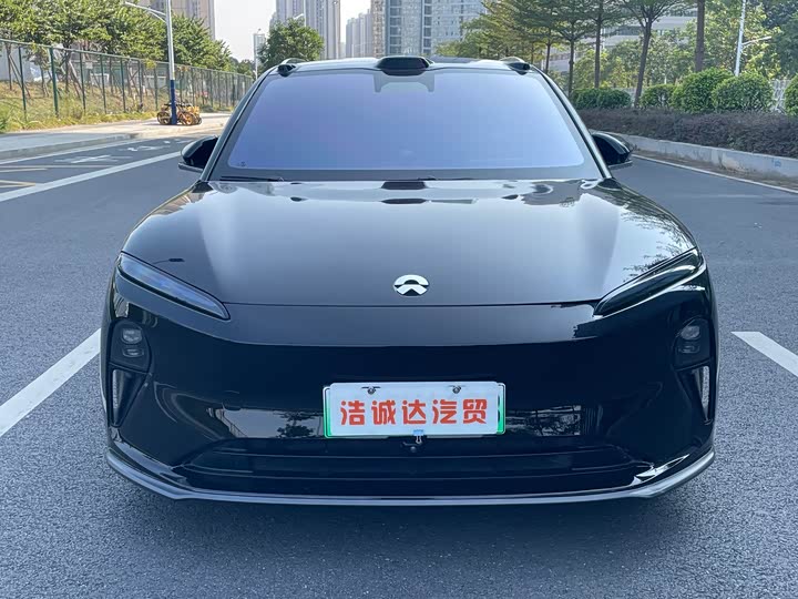 Фото 2 - Nio ET5T