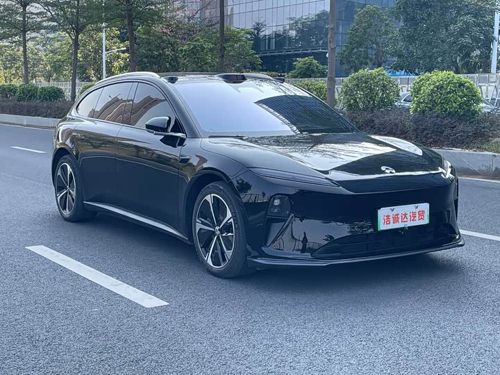 Фото 3 - Nio ET5T