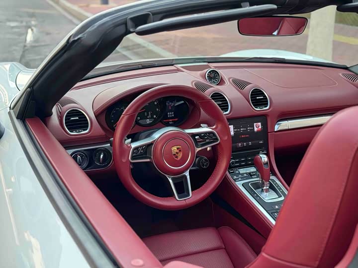 Фото 6 - Porsche 718