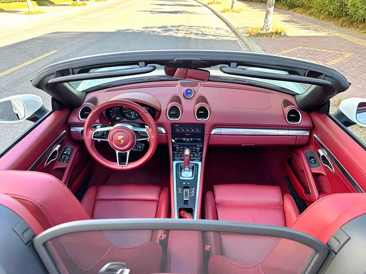 Фото 7 - Porsche 718