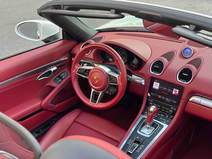 Фото 8 - Porsche 718