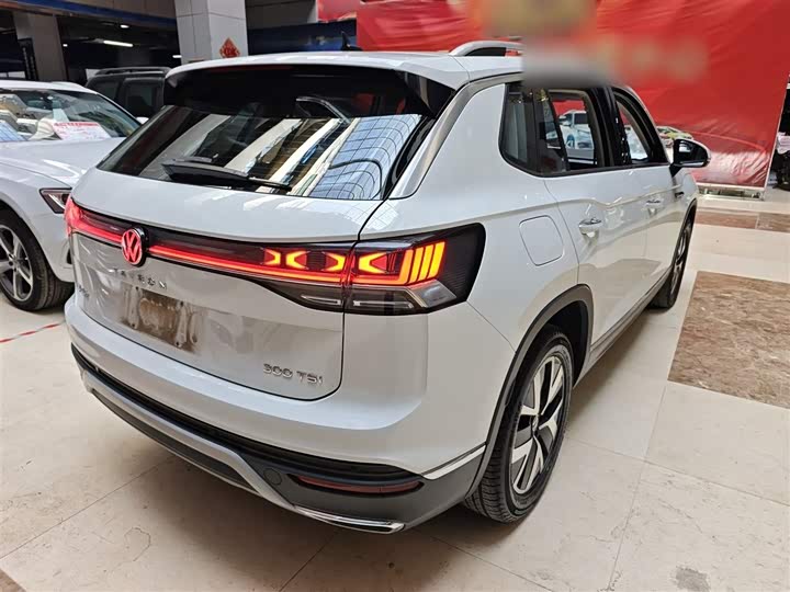 Фото 7 - Volkswagen Tayron