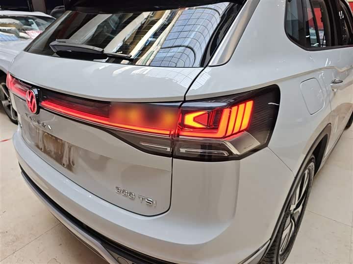 Фото 8 - Volkswagen Tayron