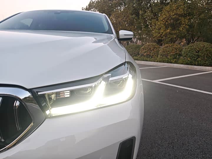 Фото 7 - BMW 6 Series GT