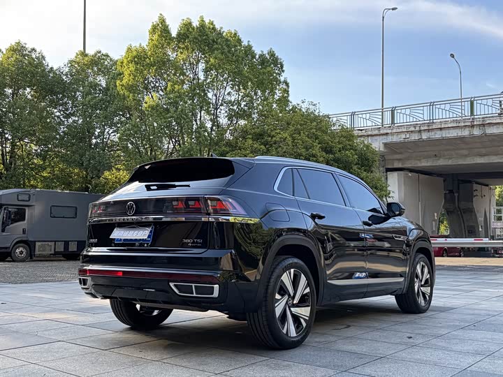 Фото 6 - Volkswagen Teramont X