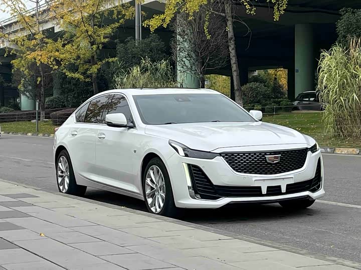 Фото 8 - Cadillac CT5