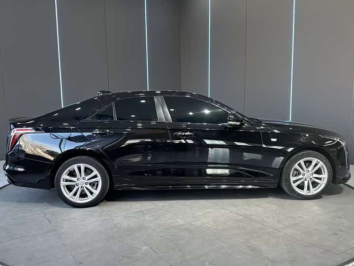 Фото 5 - Cadillac CT4