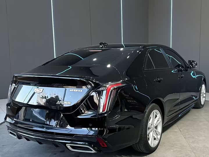 Фото 6 - Cadillac CT4