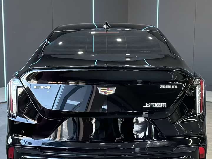 Фото 7 - Cadillac CT4