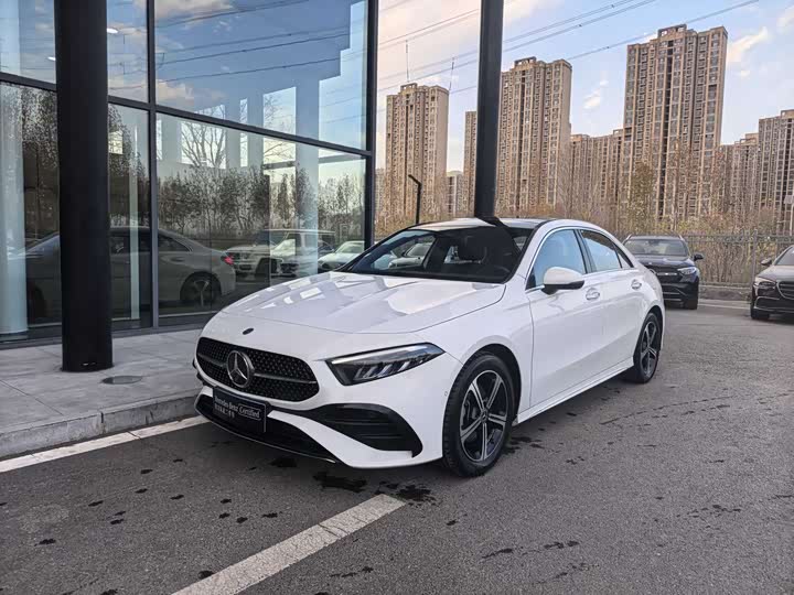 Фото 1 - Mercedes-Benz A-Class