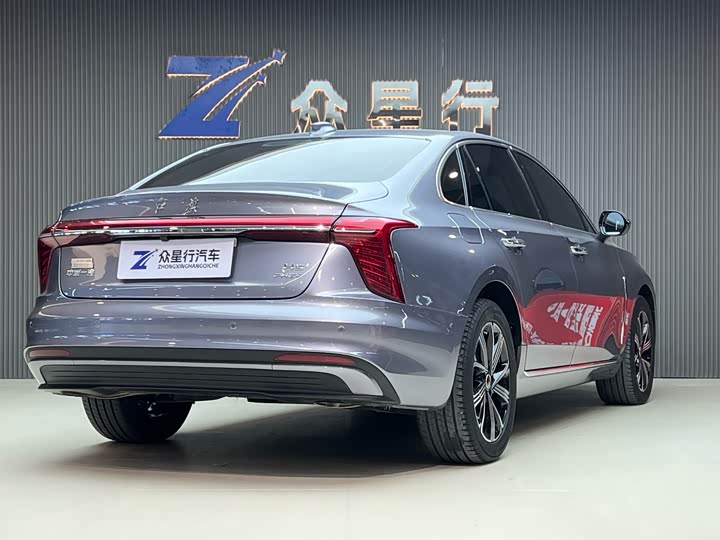 Фото 4 - Hongqi H5 Hybrid