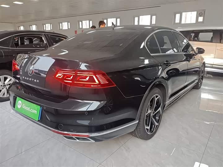 Фото 7 - Volkswagen Magotan