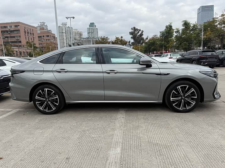 Фото 4 - Chery Arrizo 8