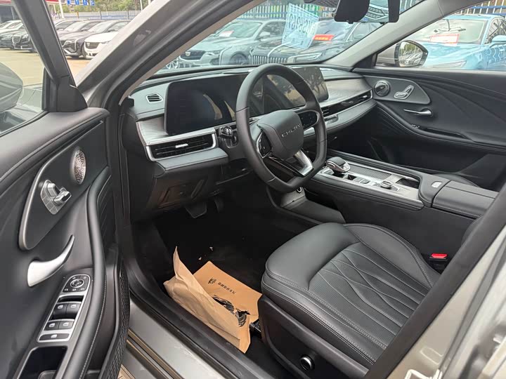 Фото 7 - Chery Arrizo 8