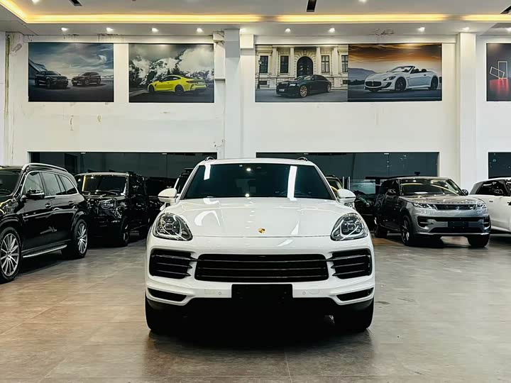Фото 2 - Porsche Cayenne
