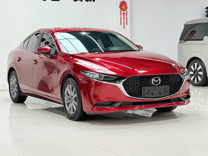 Фото 3 - Mazda 3 (Axela)