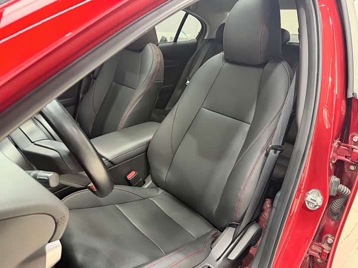 Фото 8 - Mazda 3 (Axela)