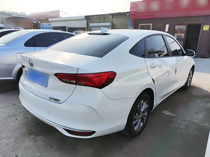 Фото 7 - Buick Verano