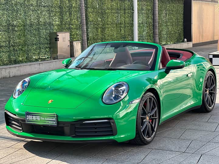 Фото 1 - Porsche 911