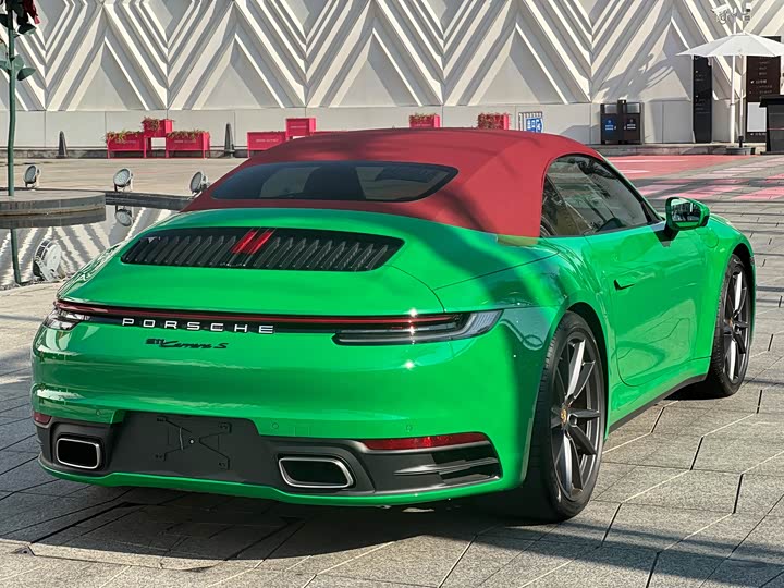 Фото 6 - Porsche 911