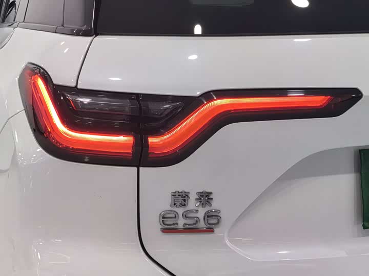 Фото 4 - Nio ES6