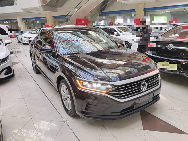 Фото 4 - Volkswagen Passat