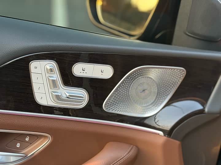 Фото 6 - Mercedes-Benz GLE-Class