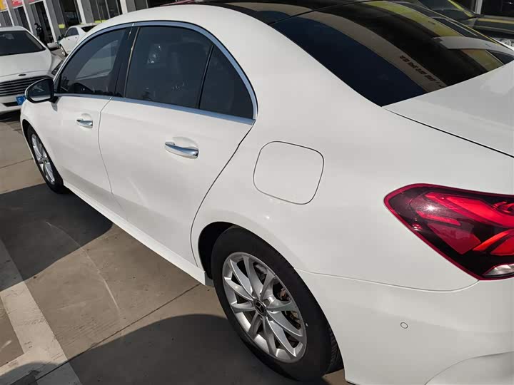 Фото 5 - Mercedes-Benz A-Class