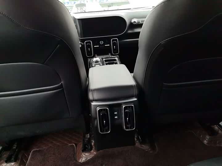 Фото 9 - Haval Dargo